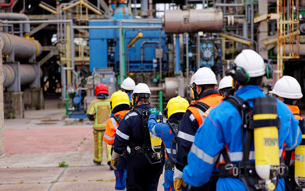 Group training for technicians at the Oleum technical center